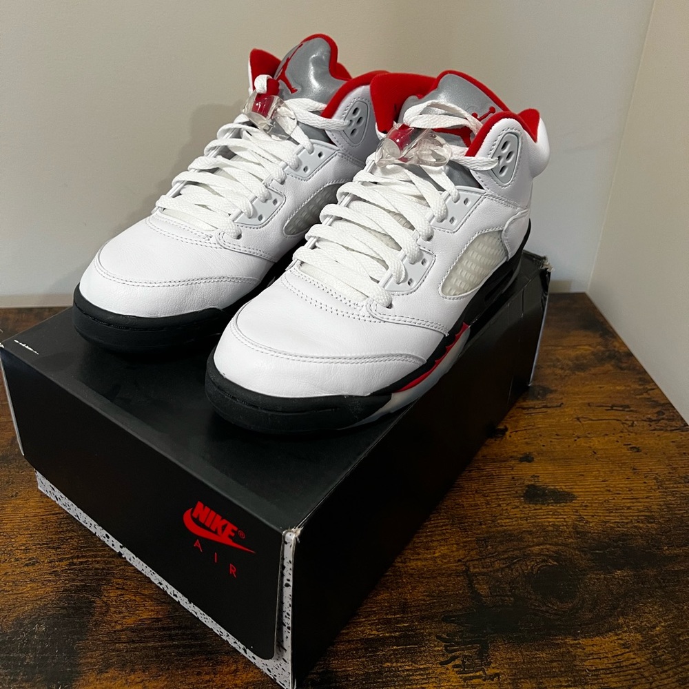 Jordan 5s